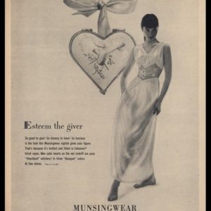 1947 Munsingwear Nightie Vintage Ad